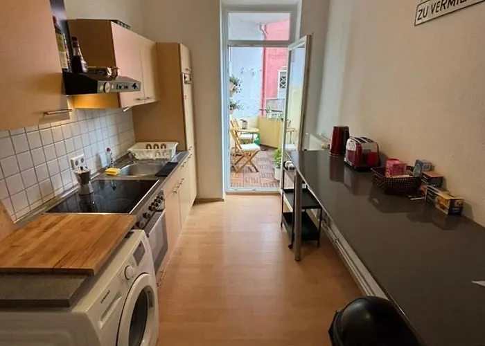 Meersalz - Zentrale Altbauwohnung In Der Fussgaengerzone, Neben Bahnhof * 威廉港